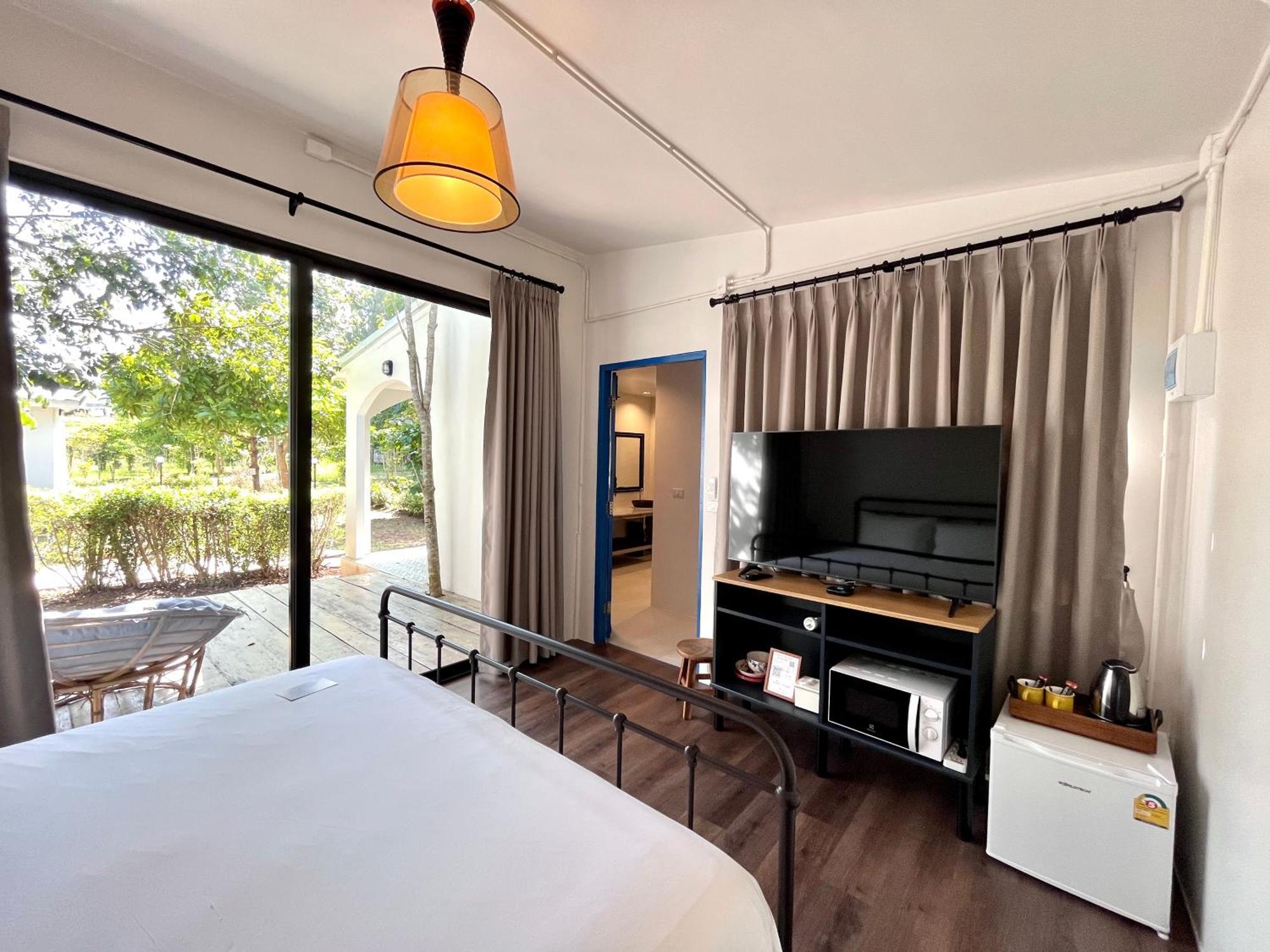Tubtao Sleepy Hill Hotel Pong Talong Екстериор снимка